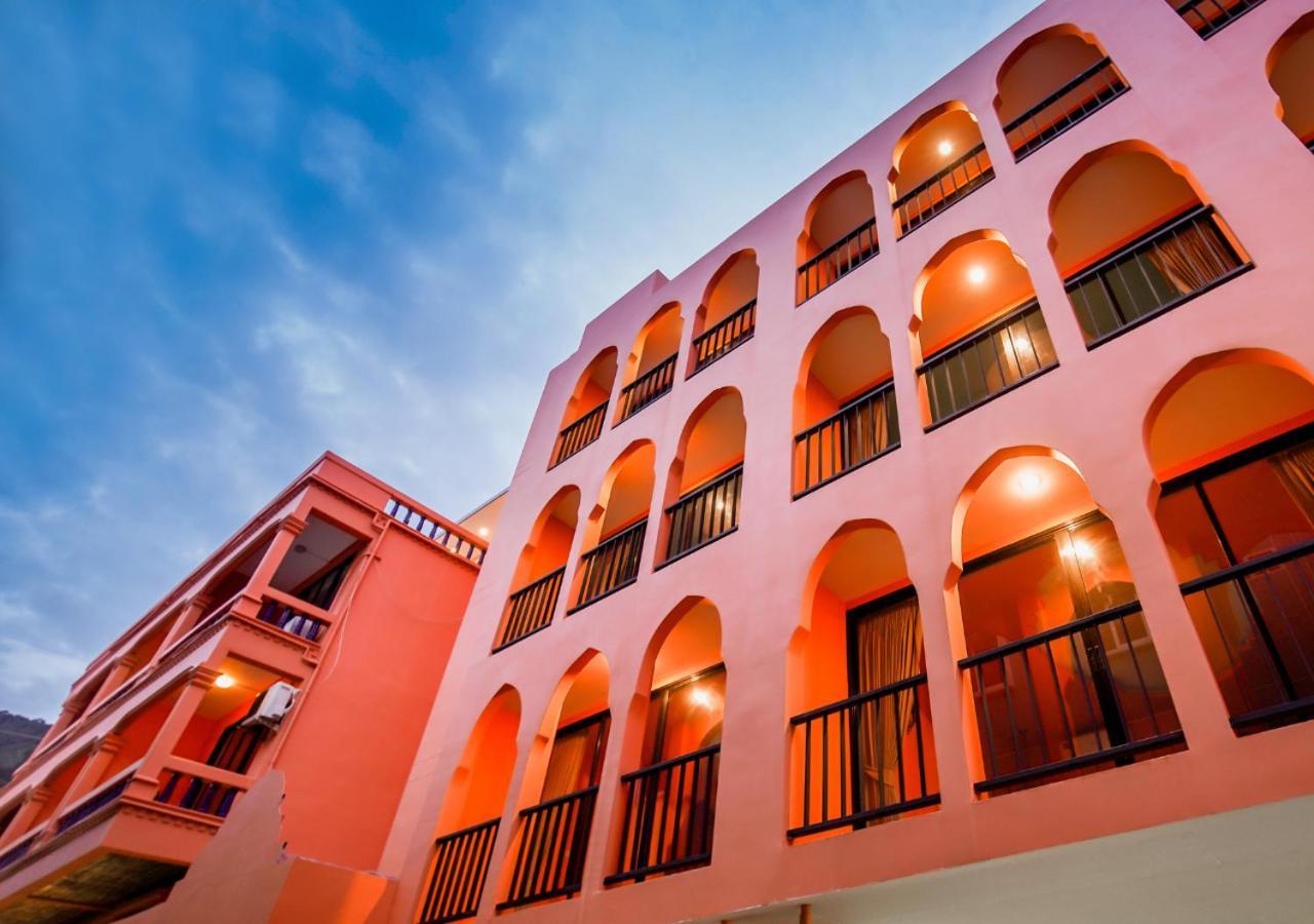 Khaleej Mass Hotel Patong Экстерьер фото
