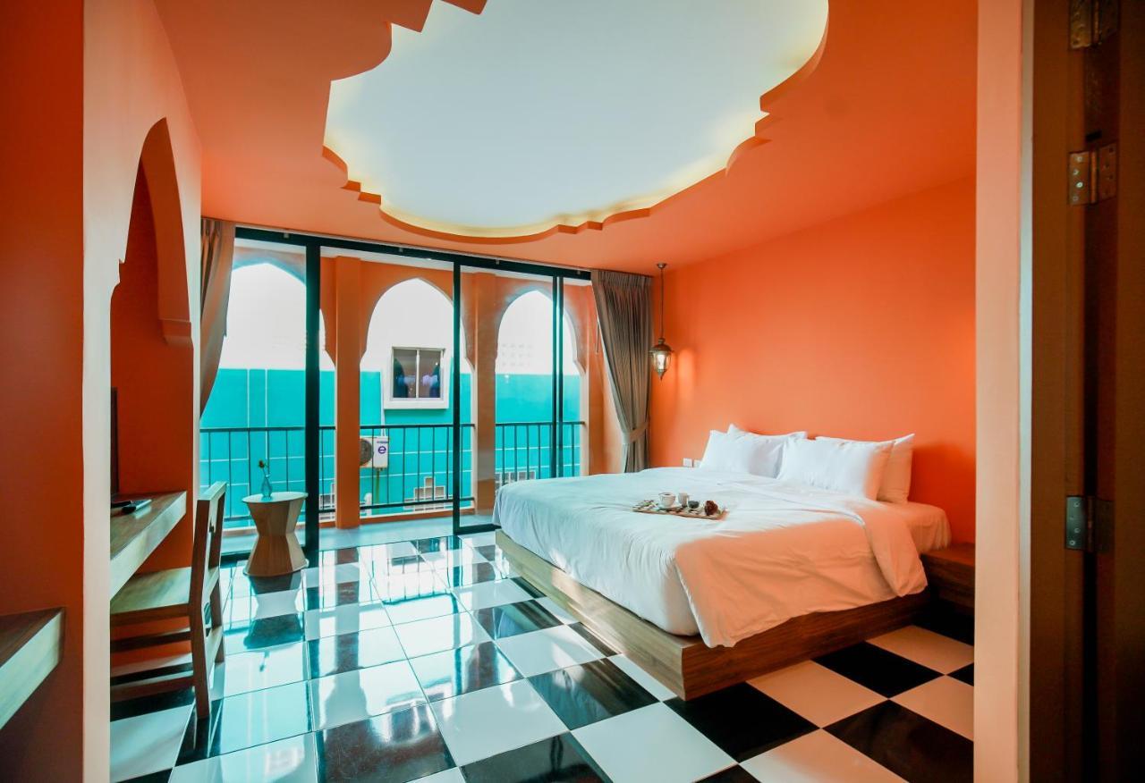 Khaleej Mass Hotel Patong Экстерьер фото