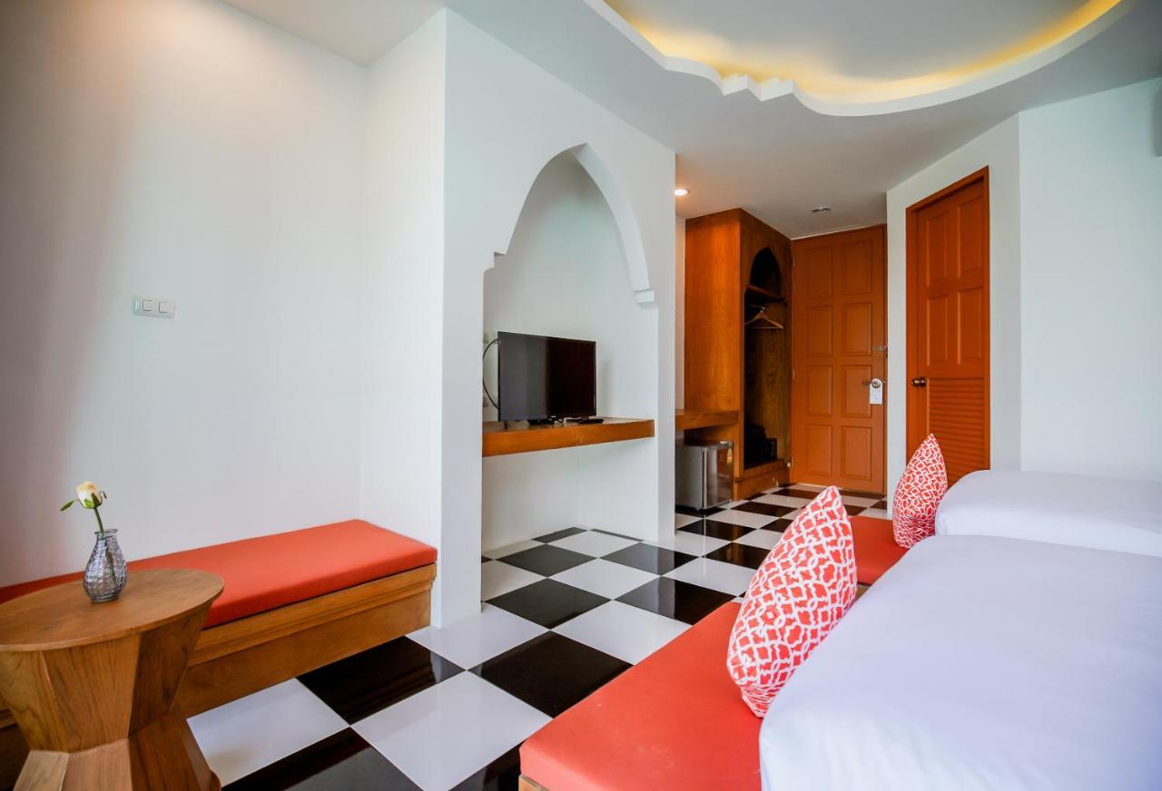 Khaleej Mass Hotel Patong Экстерьер фото
