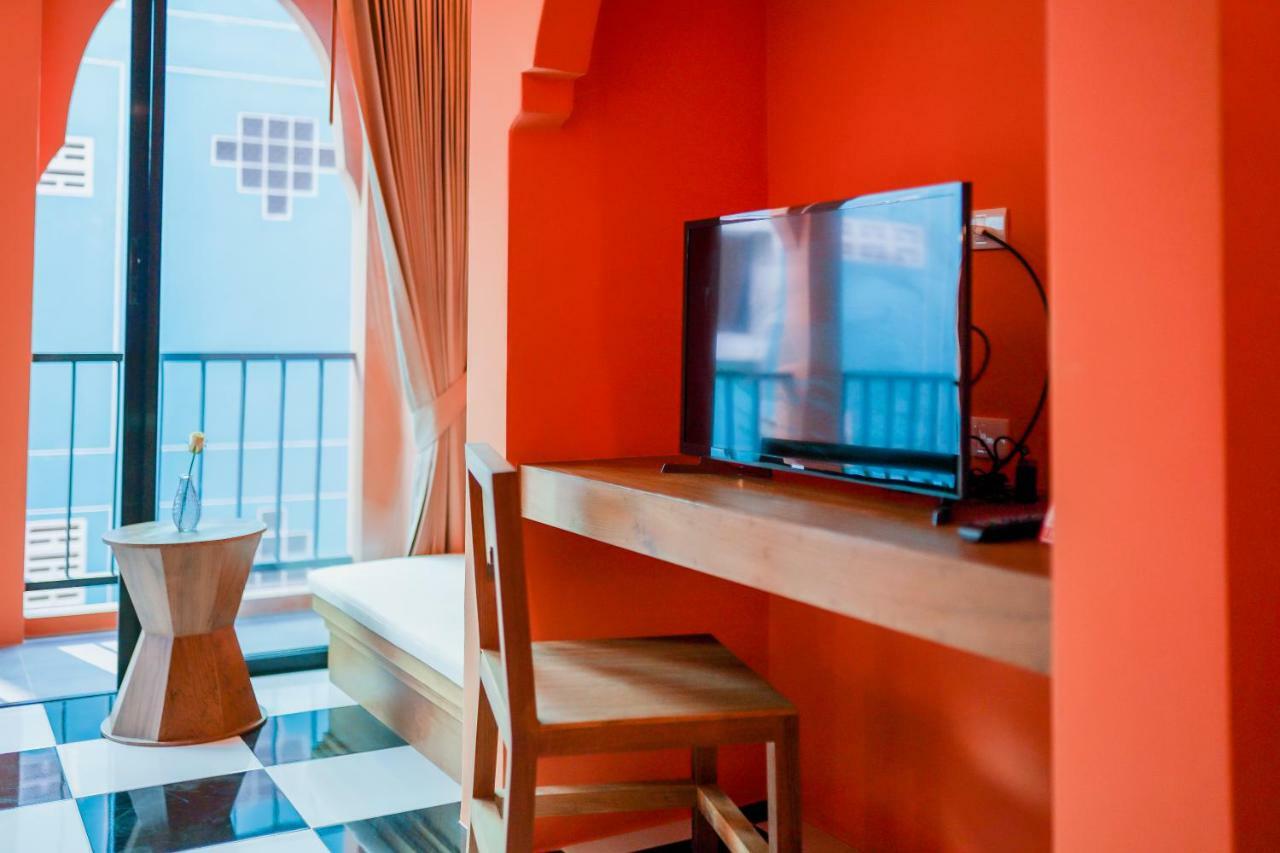 Khaleej Mass Hotel Patong Экстерьер фото