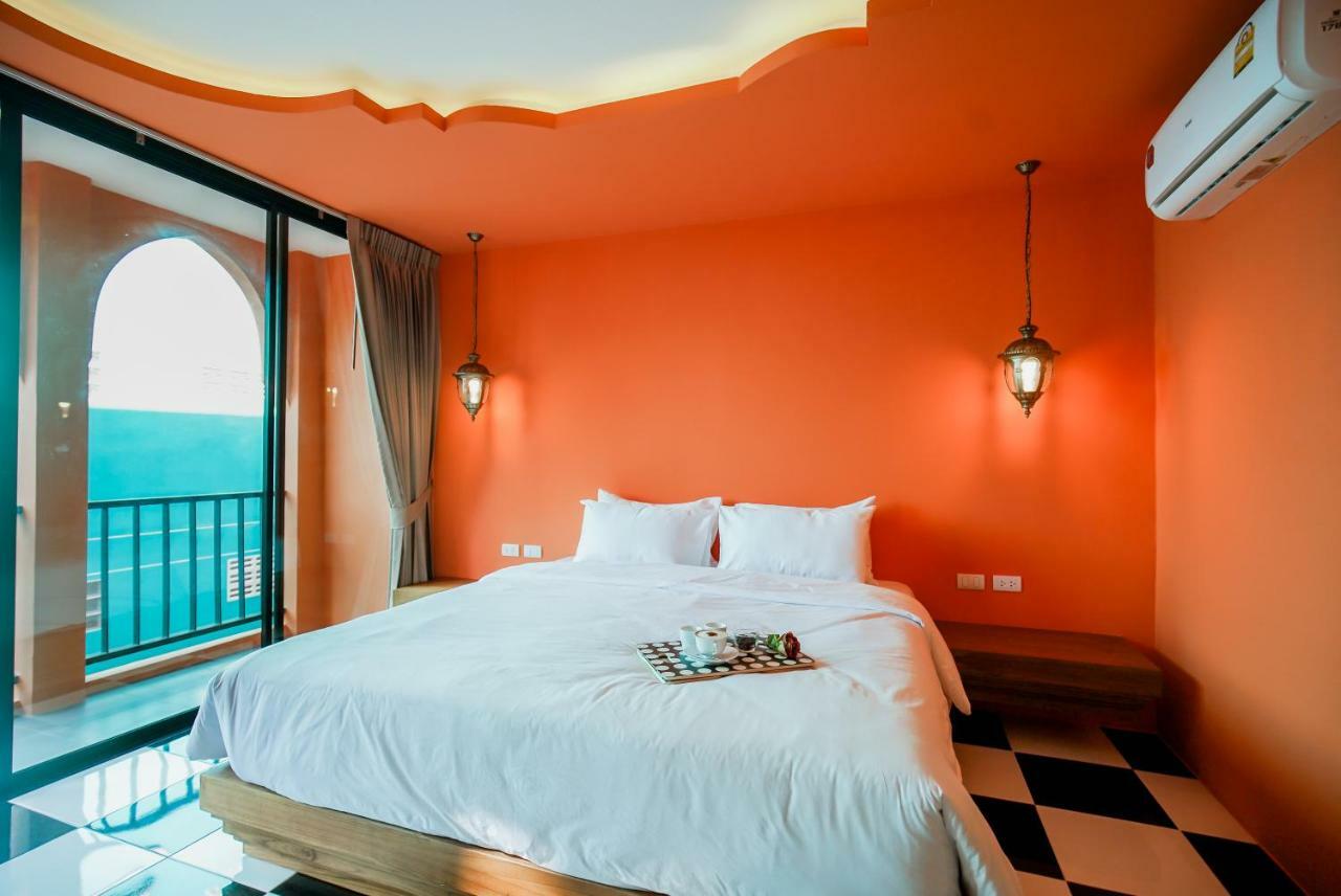 Khaleej Mass Hotel Patong Экстерьер фото