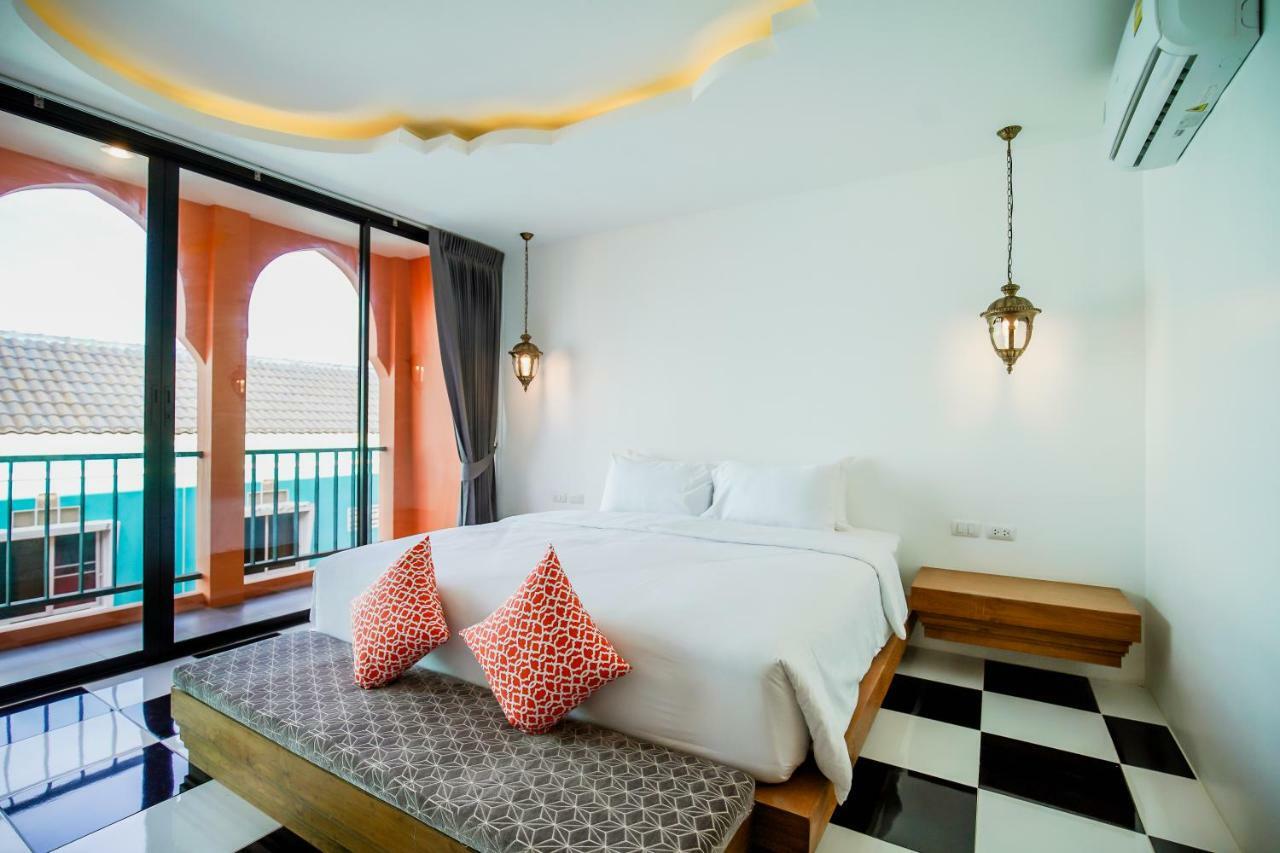 Khaleej Mass Hotel Patong Экстерьер фото