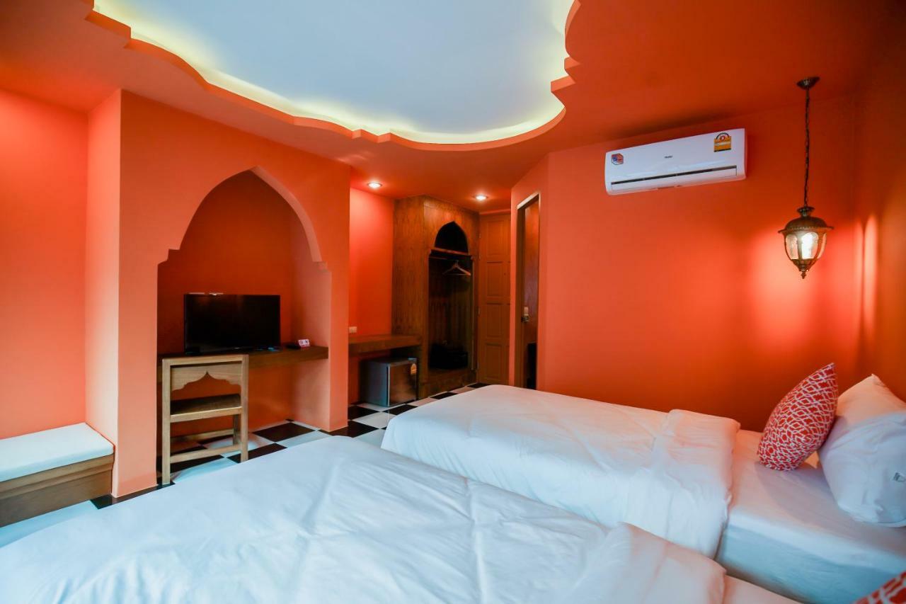 Khaleej Mass Hotel Patong Экстерьер фото